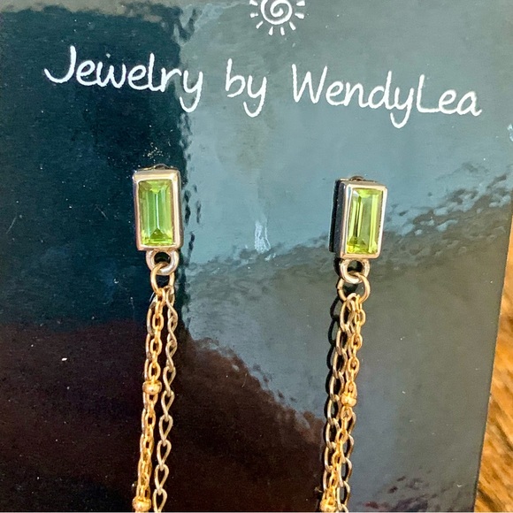 NWT Genuine Peridot & Sterling Silver Dangle Earrings - Picture 2 of 7